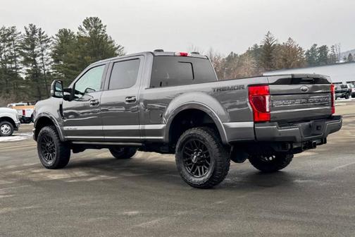 2022 Ford F-350 Lariat Super Duty
