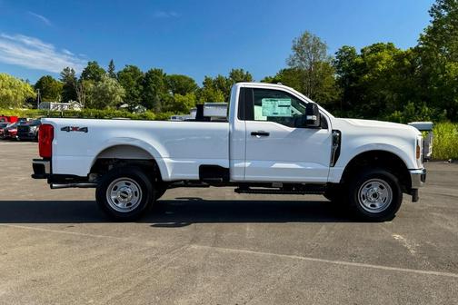 2025 Ford F-350 XL