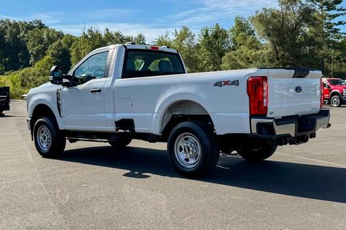 2025 Ford F-350 XL