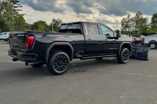2021 GMC Sierra 2500 Denali