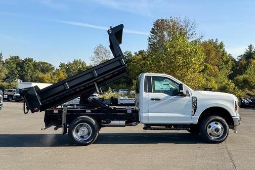 2025 Ford F-350 XL