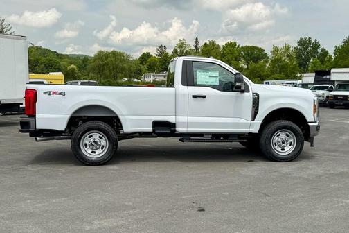2025 Ford F-350 XL