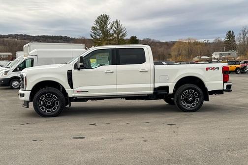 2025 Ford F-350 Platinum