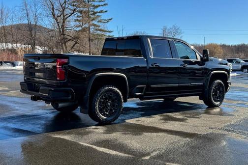 2024 Chevrolet Silverado 2500 High Country