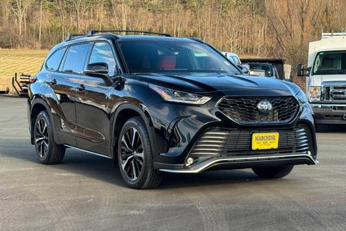 2022 Toyota Highlander XSE