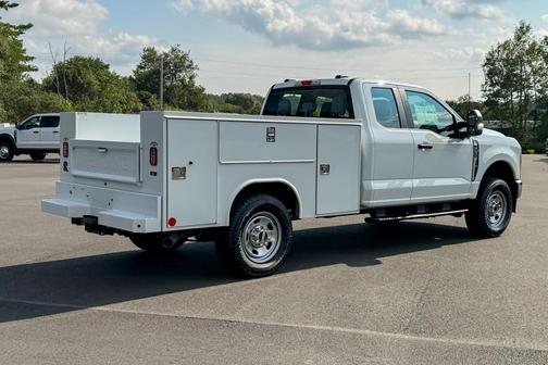 2025 Ford F-350 XL