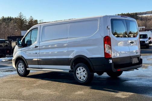 2024 Ford Transit-250 SWB LOW ROOF