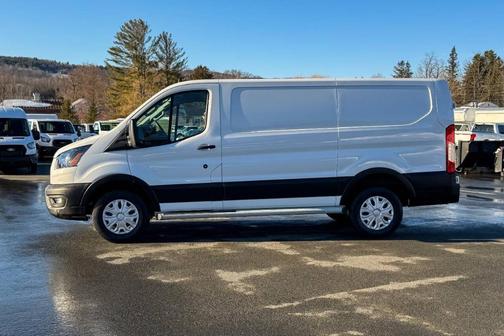 2024 Ford Transit-250 SWB LOW ROOF