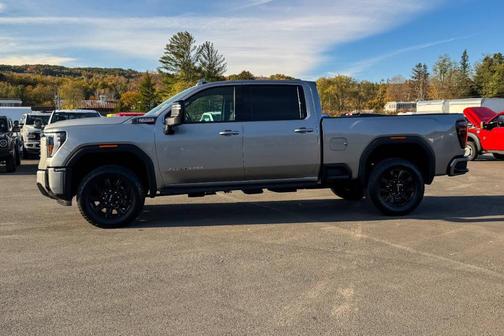 2025 GMC Sierra 3500 AT4