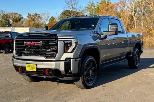 2025 GMC Sierra 3500 AT4