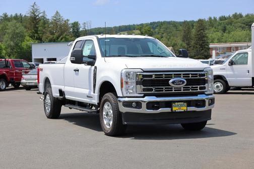 2025 Ford F-350 XLT