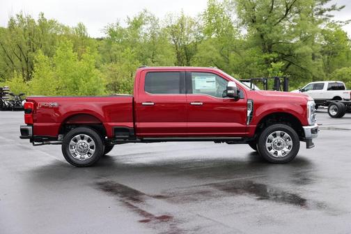 2025 Ford F-350 Lariat Super Duty