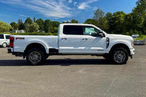 2025 Ford F-350 Platinum