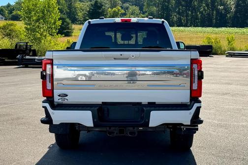 2025 Ford F-350 Platinum