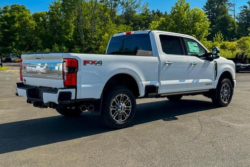 2025 Ford F-350 Platinum