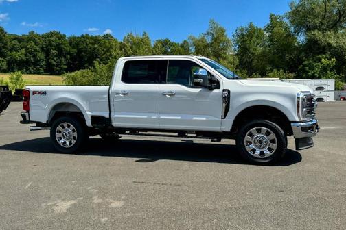 White 2026 Ford F-350 Lariat Super Duty