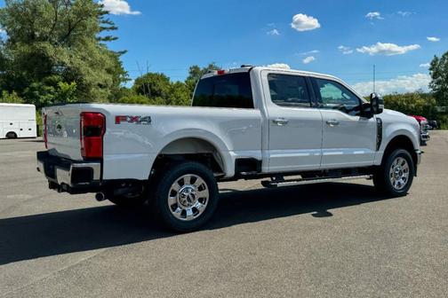 White 2026 Ford F-350 Lariat Super Duty