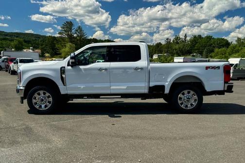White 2026 Ford F-350 Lariat Super Duty