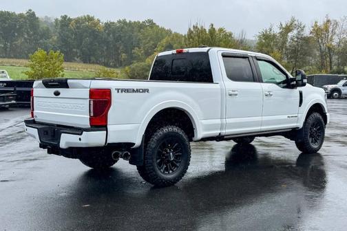2022 Ford F-350 Lariat Super Duty