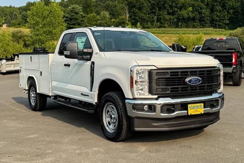 White 2026 Ford F-350 Super Duty