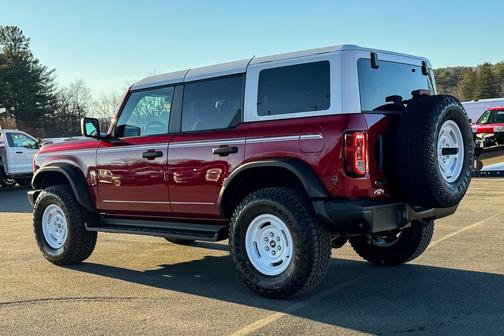2025 Ford Bronco Heritage Edition