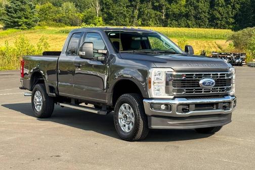 2024 Ford F-350 XLT