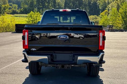 Black 2026 Ford F-350 Lariat Super Duty