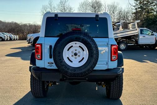 2025 Ford Bronco Heritage Edition