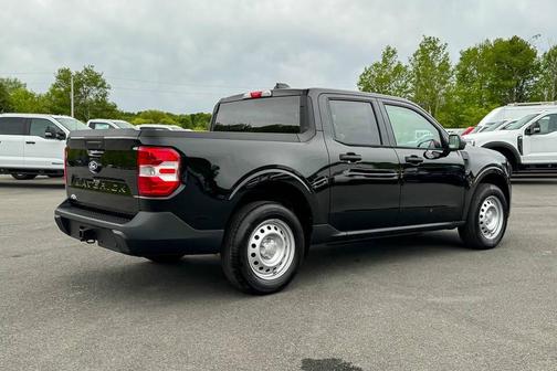 Black 2026 Ford Maverick XL