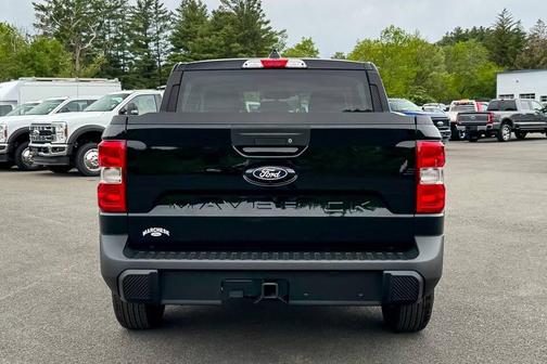 Black 2026 Ford Maverick XL