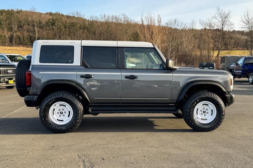 2025 Ford Bronco Heritage Edition