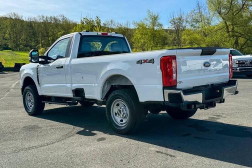 White 2026 Ford F-350 Super Duty