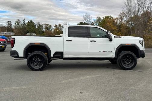 2024 GMC Sierra 2500 AT4X