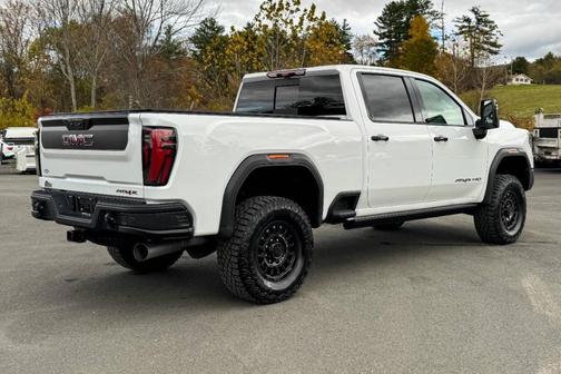 2024 GMC Sierra 2500 AT4X