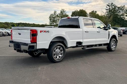2026 Ford F-350 Lariat Super Duty