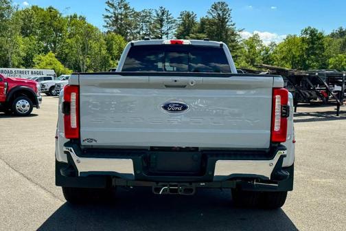 Gray 2026 Ford F-350 Lariat Super Duty