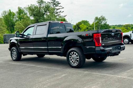 2022 Ford F-350 Lariat Super Duty