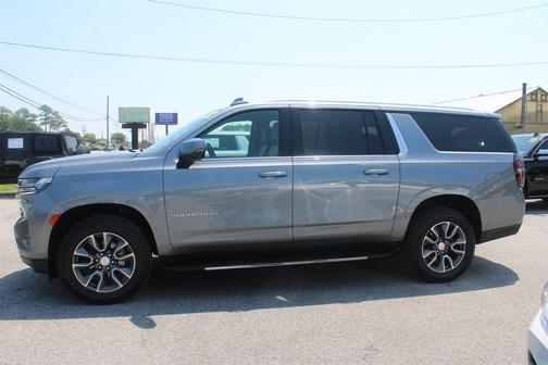 Grey 2022 Chevrolet Suburban LT