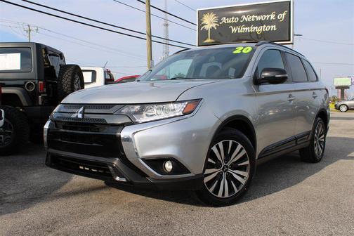 2020 Mitsubishi Outlander LE