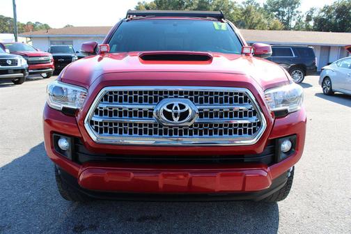2017 Toyota Tacoma TRD Sport