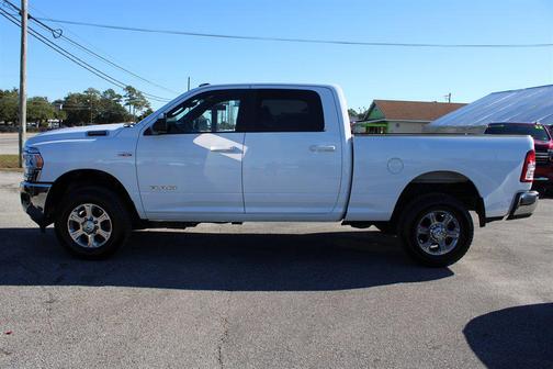 2021 RAM 2500 Big Horn Crew Cab 4x4 6'4' Box
