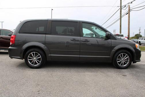 2016 Dodge Grand Caravan AVP/SE