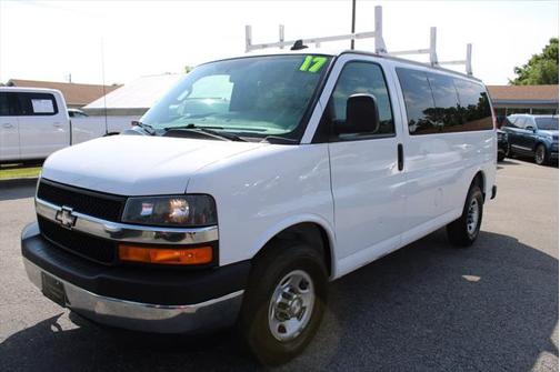 2017 Chevrolet Express 2500 LT