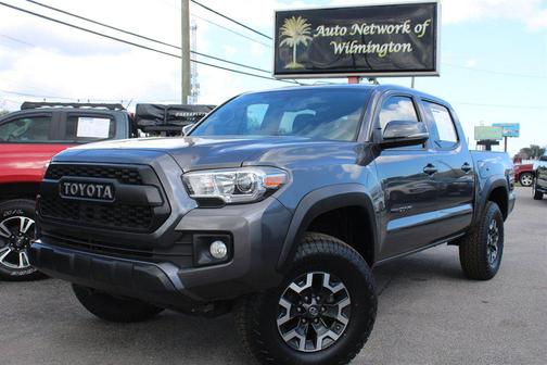 2017 Toyota Tacoma SR