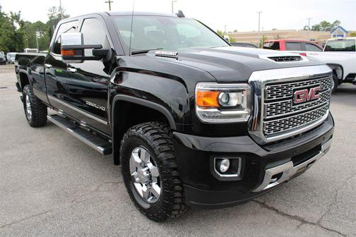 2018 GMC Sierra 3500 Denali