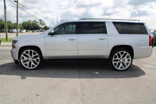 2019 Chevrolet Suburban LT