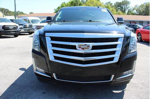 2018 Cadillac Escalade Luxury