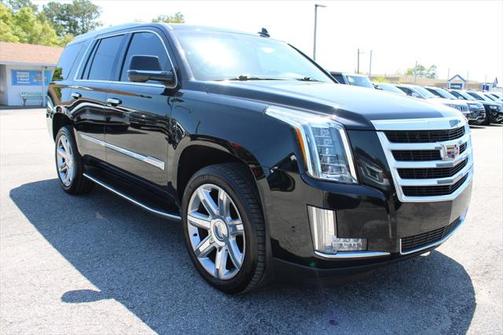 2018 Cadillac Escalade Luxury