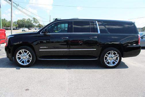 2017 GMC Yukon XL Denali