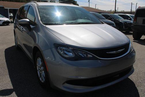 2021 Chrysler Voyager LXI